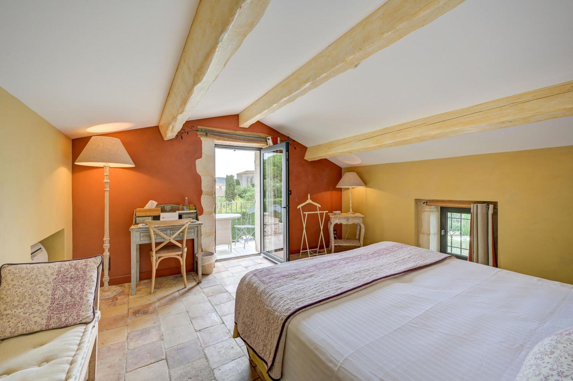 La Belle Vie Hotel Saint-Hilaire-dʼOzilhan Eksteriør billede