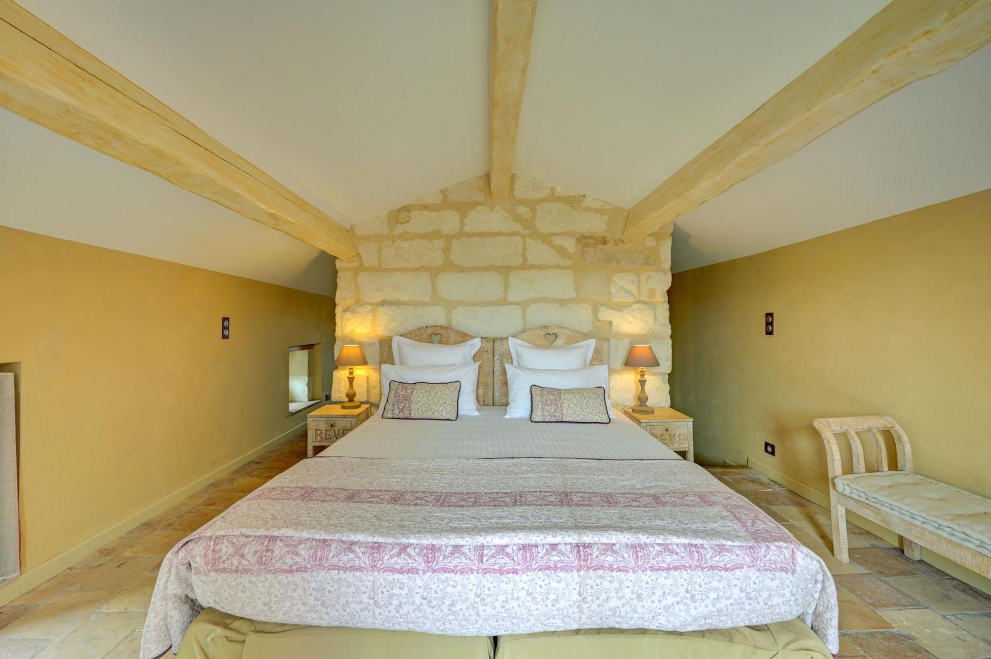La Belle Vie Hotel Saint-Hilaire-dʼOzilhan Eksteriør billede