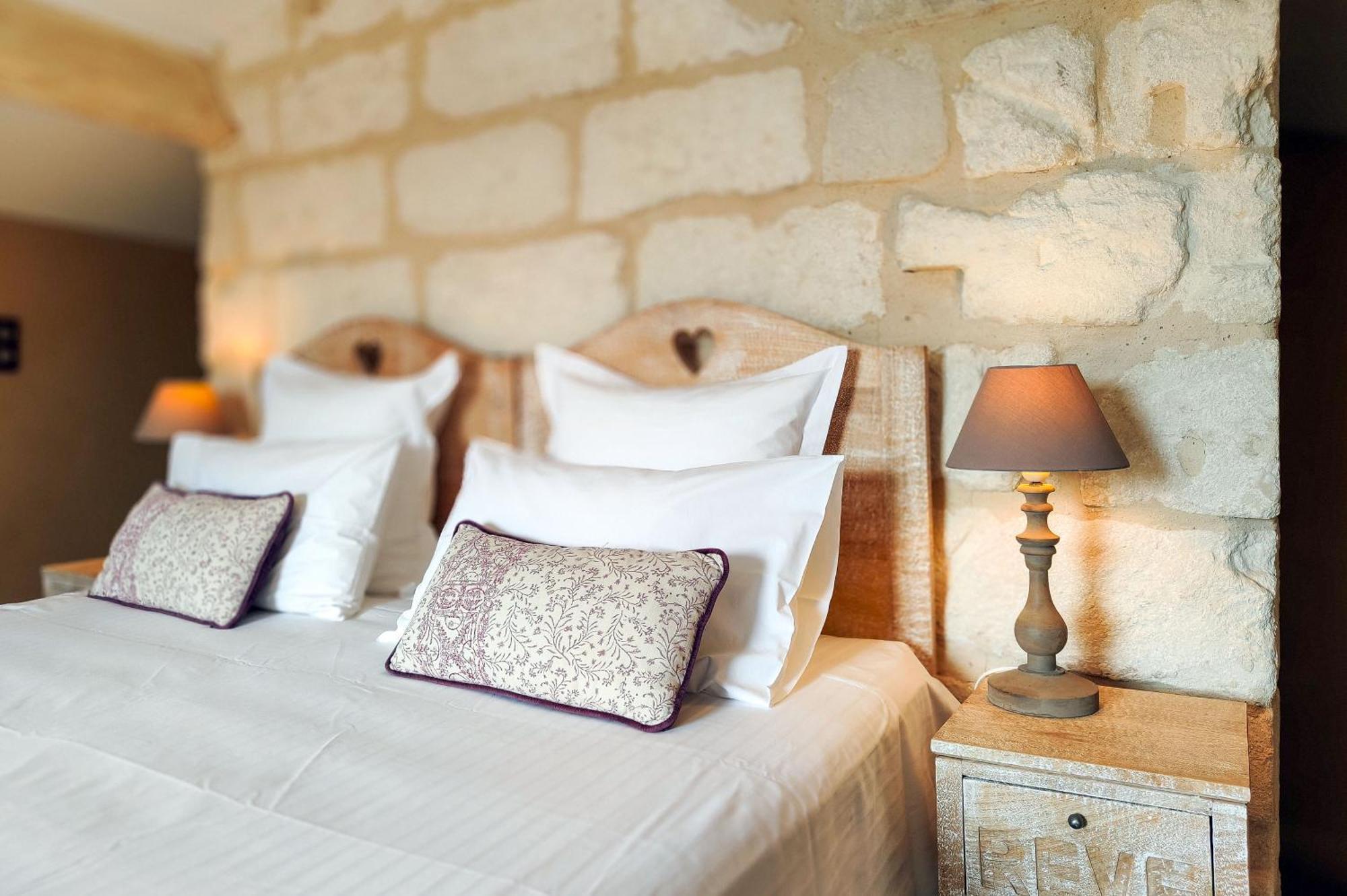 La Belle Vie Hotel Saint-Hilaire-dʼOzilhan Eksteriør billede