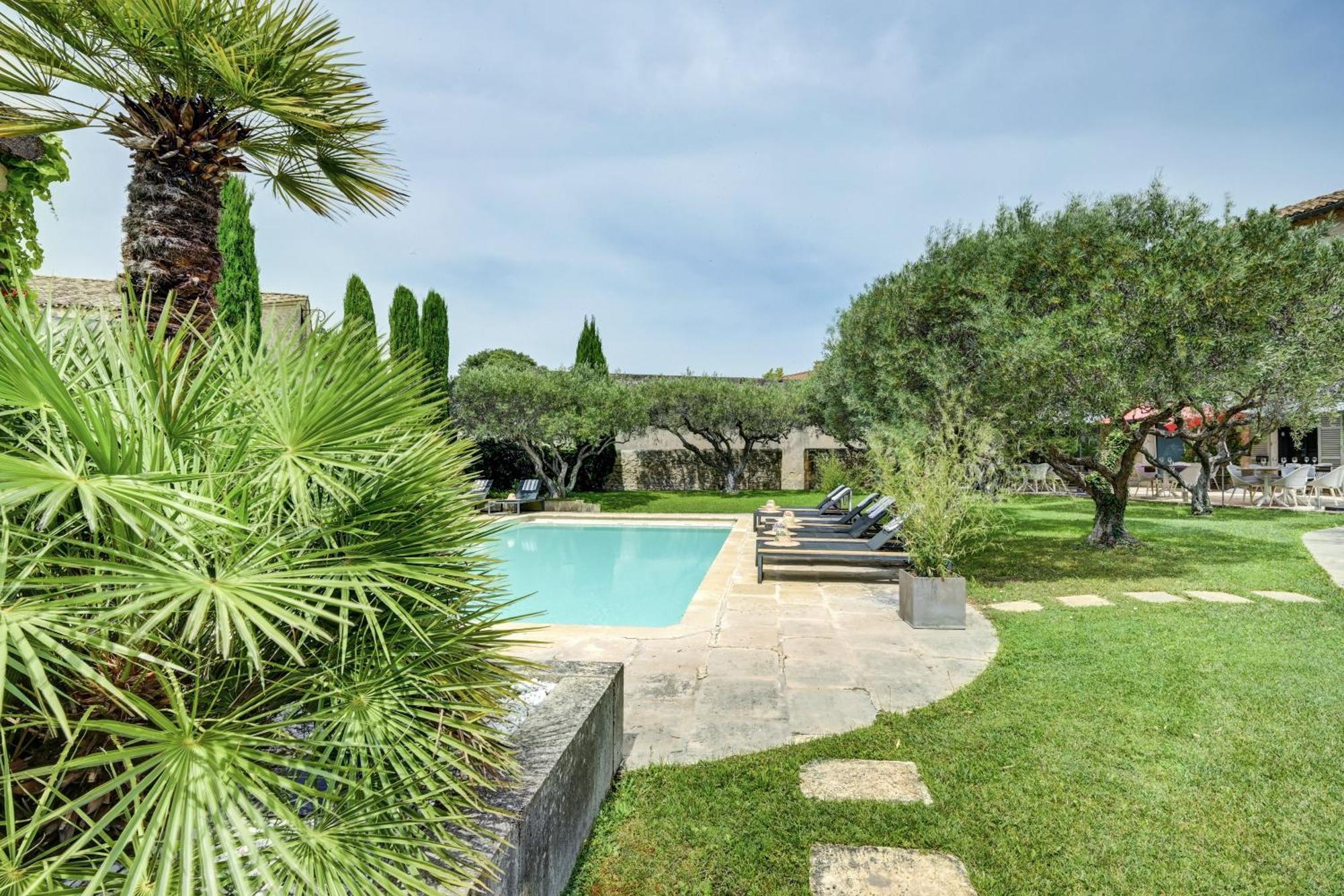 La Belle Vie Hotel Saint-Hilaire-dʼOzilhan Eksteriør billede