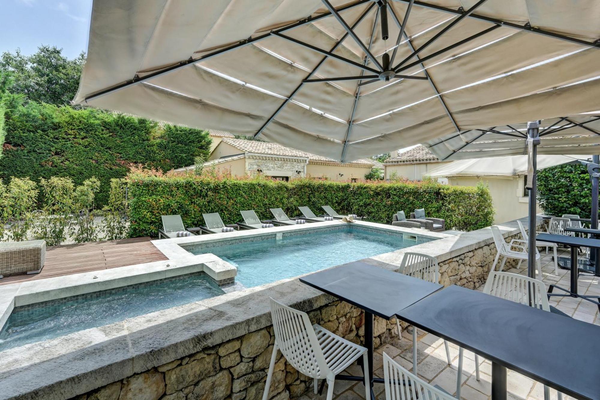 La Belle Vie Hotel Saint-Hilaire-dʼOzilhan Eksteriør billede