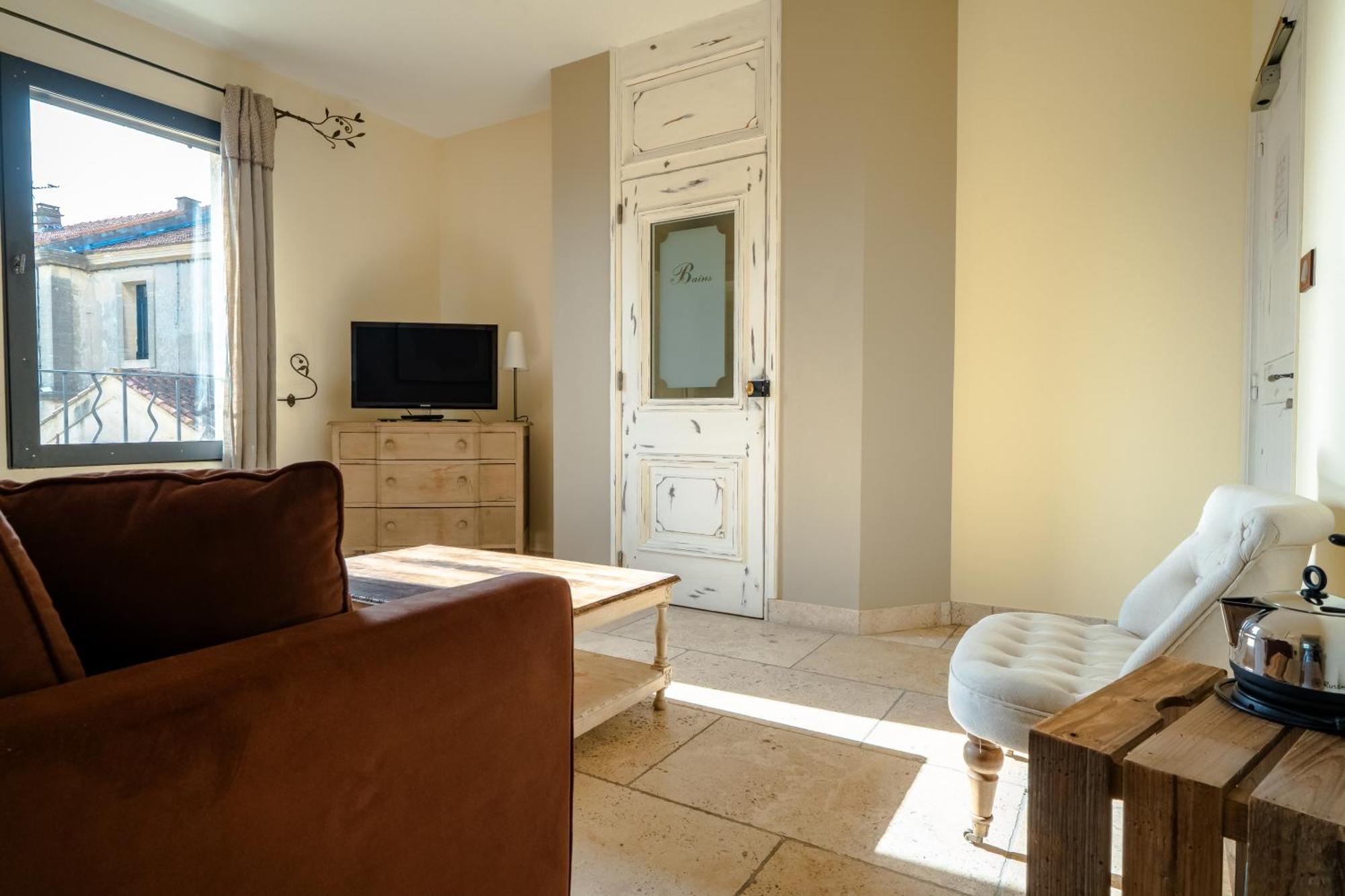 La Belle Vie Hotel Saint-Hilaire-dʼOzilhan Eksteriør billede
